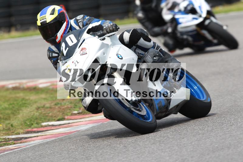Archiv-2022/13 25.04.2022 Plüss Moto Sport ADR/Freies Fahren/20